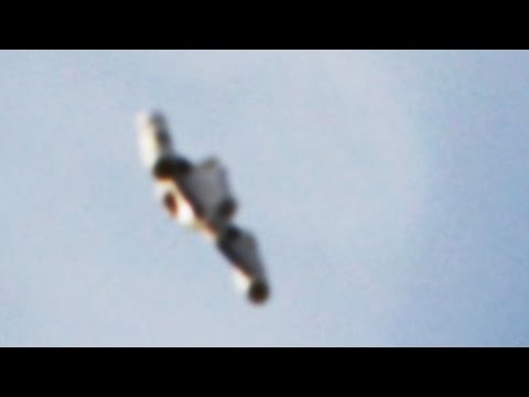 Wicked Looking UFO Over Manila Philippines Broad Daylight! UFO Sightings April 2015
