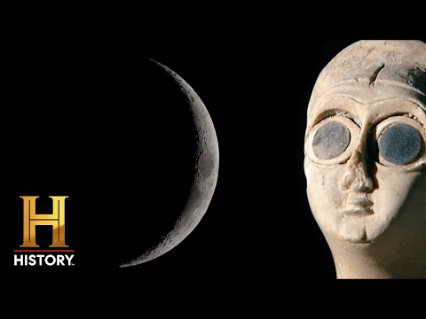 ANCIENT ALIEN RACE INHABITS THE MOON | The Proof Is Out There | #Shorts