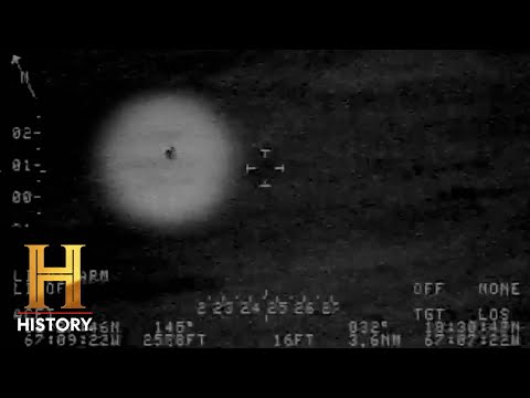 SPLITTING ORB UFO ABOVE PUERTO RICO | The Proof is Out There: Bermuda Triangle Edition (Season 1)