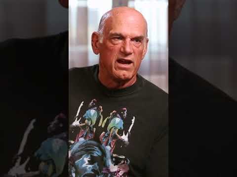 Jesse Ventura: Why I won't fly commercial